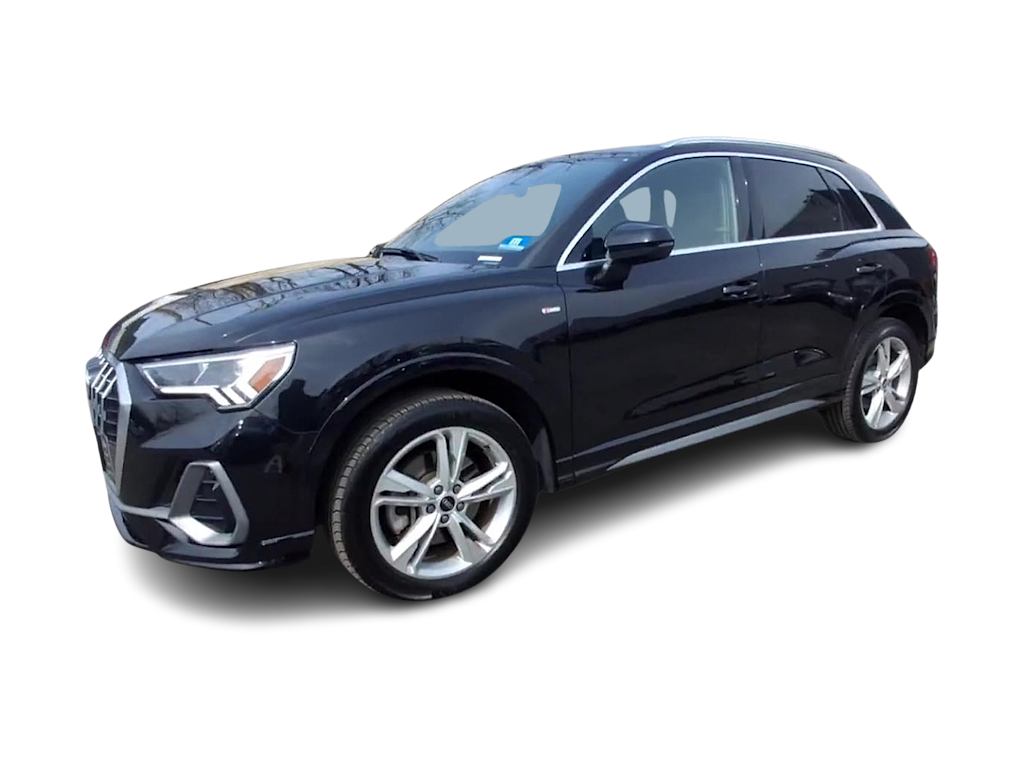 Thumbnail: 2021 Audi Q3 - 16