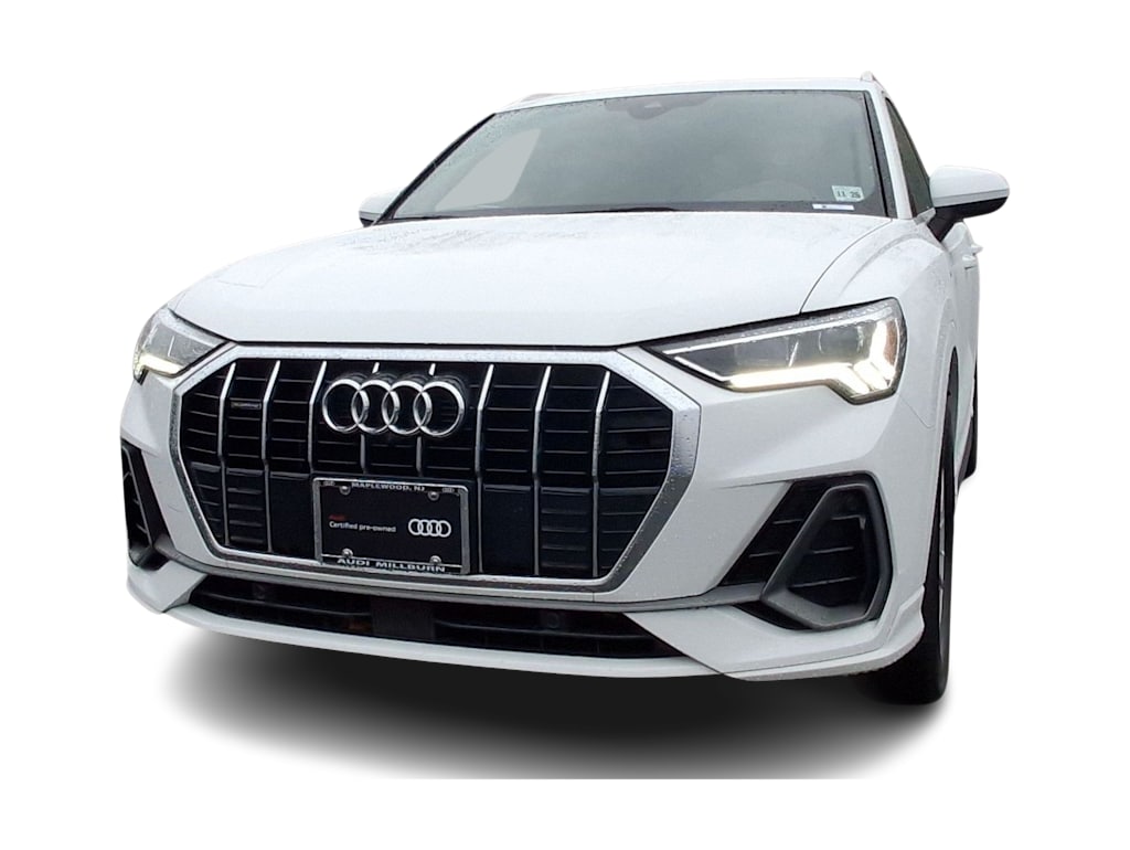 2022 Audi Q3 Premium Plus 5