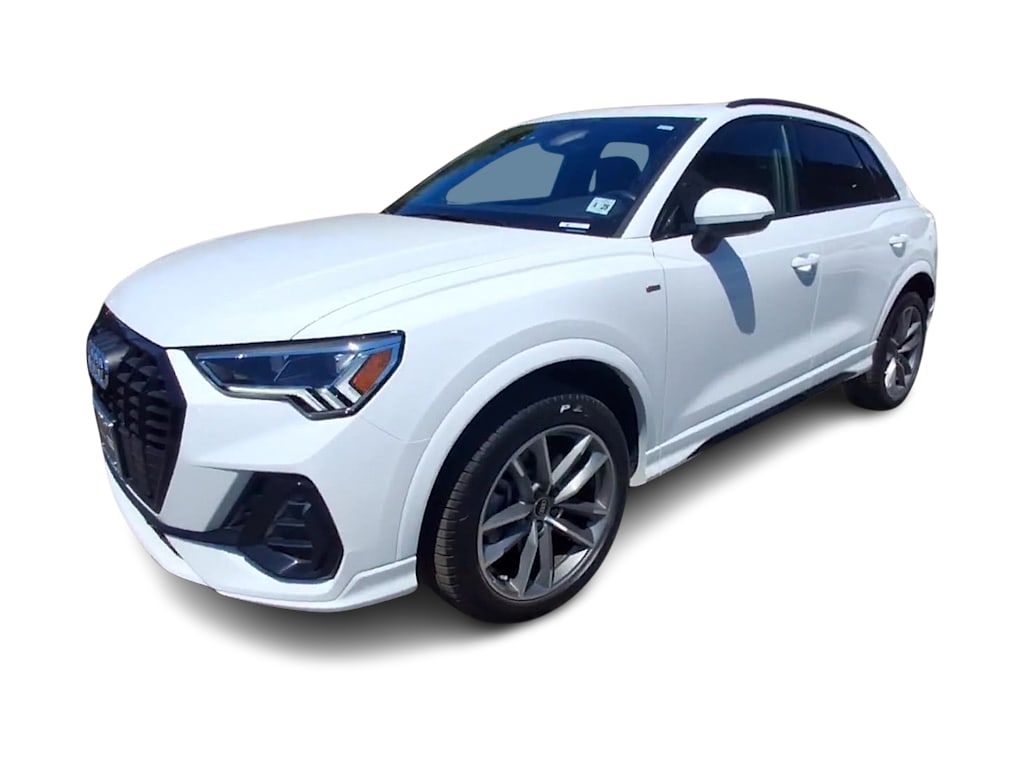 Thumbnail: 2023 Audi Q3 - 16