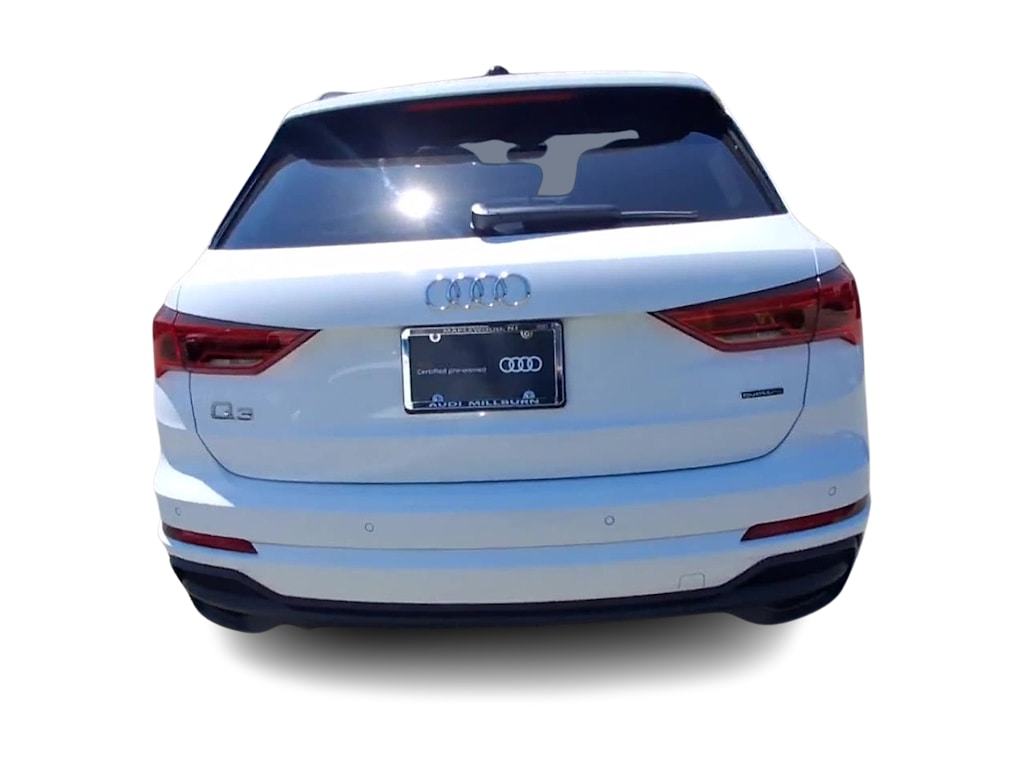 Thumbnail: 2023 Audi Q3 - 5
