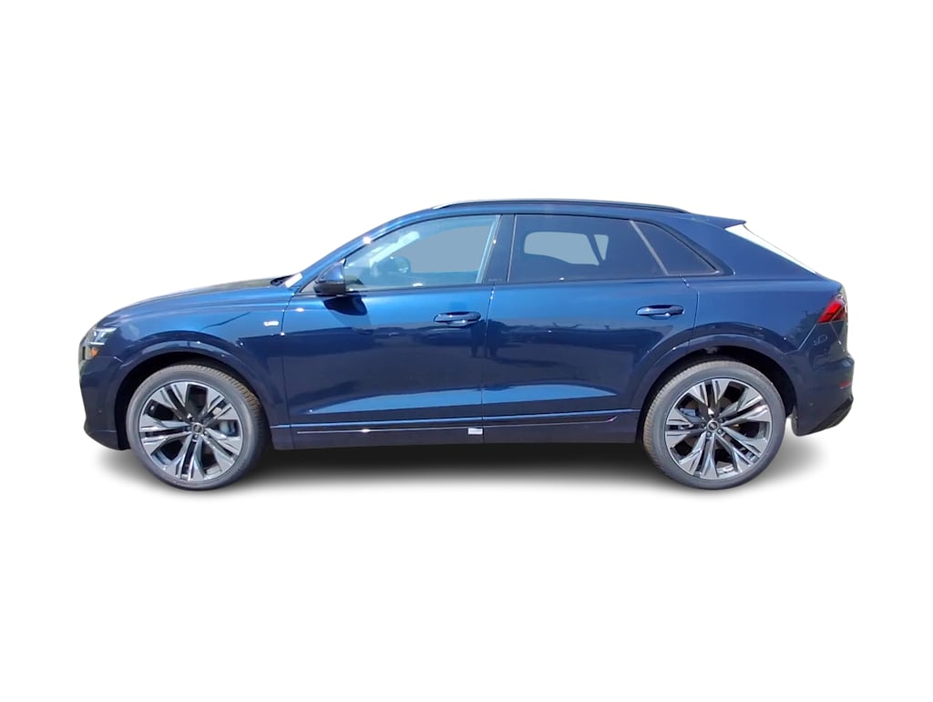 Thumbnail: 2026 Audi Q8 - 16