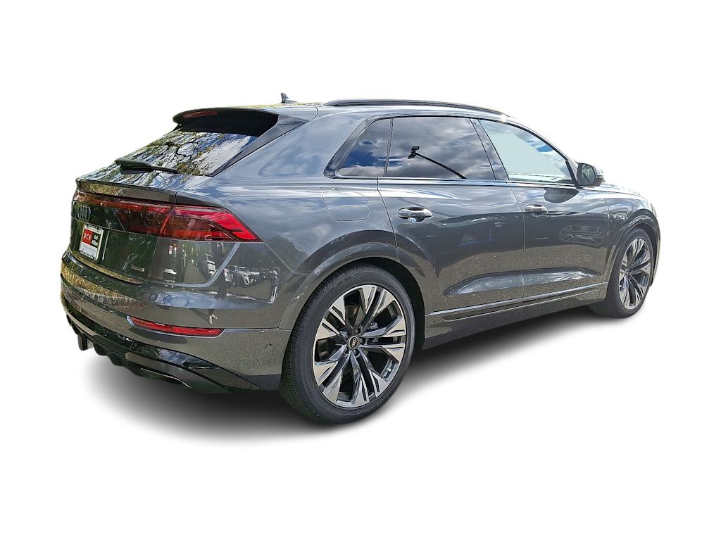 Thumbnail: 2026 Audi Q8 - 15