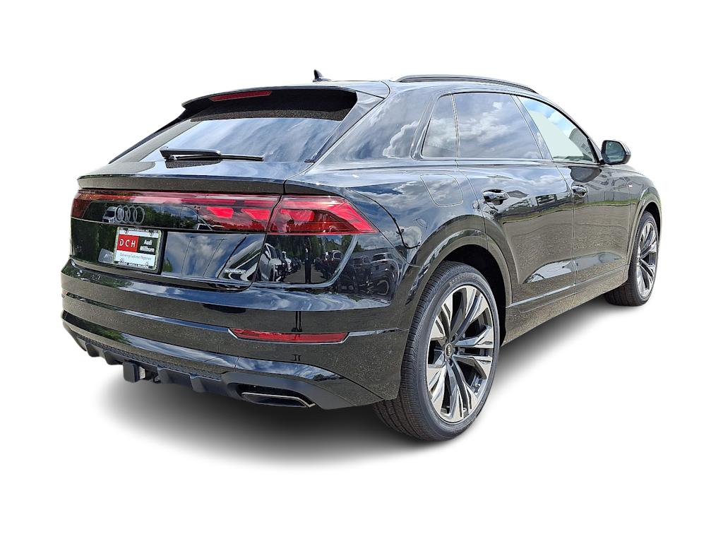 Thumbnail: 2026 Audi Q8 - 22