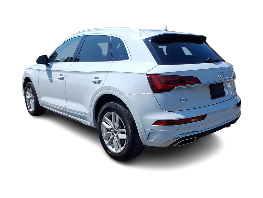 Thumbnail: 2023 Audi Q5 - 4