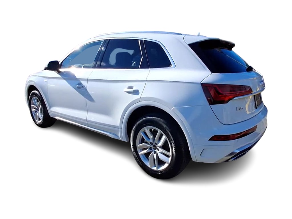 Thumbnail: 2023 Audi Q5 - 4