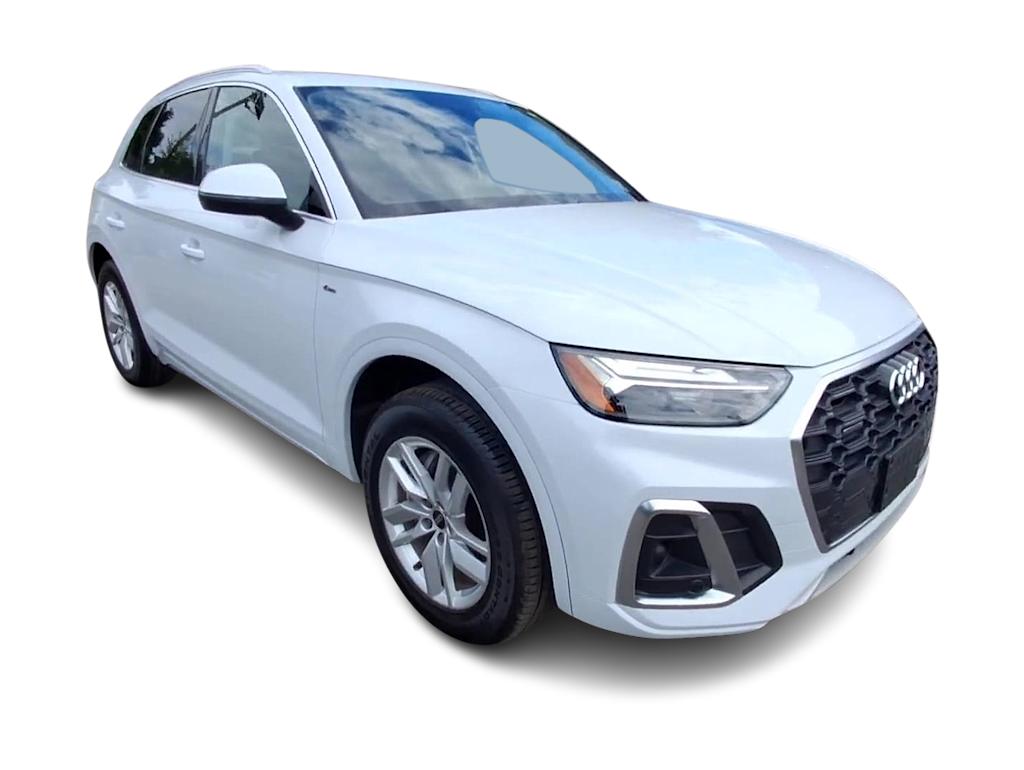 Thumbnail: 2023 Audi Q5 - 17