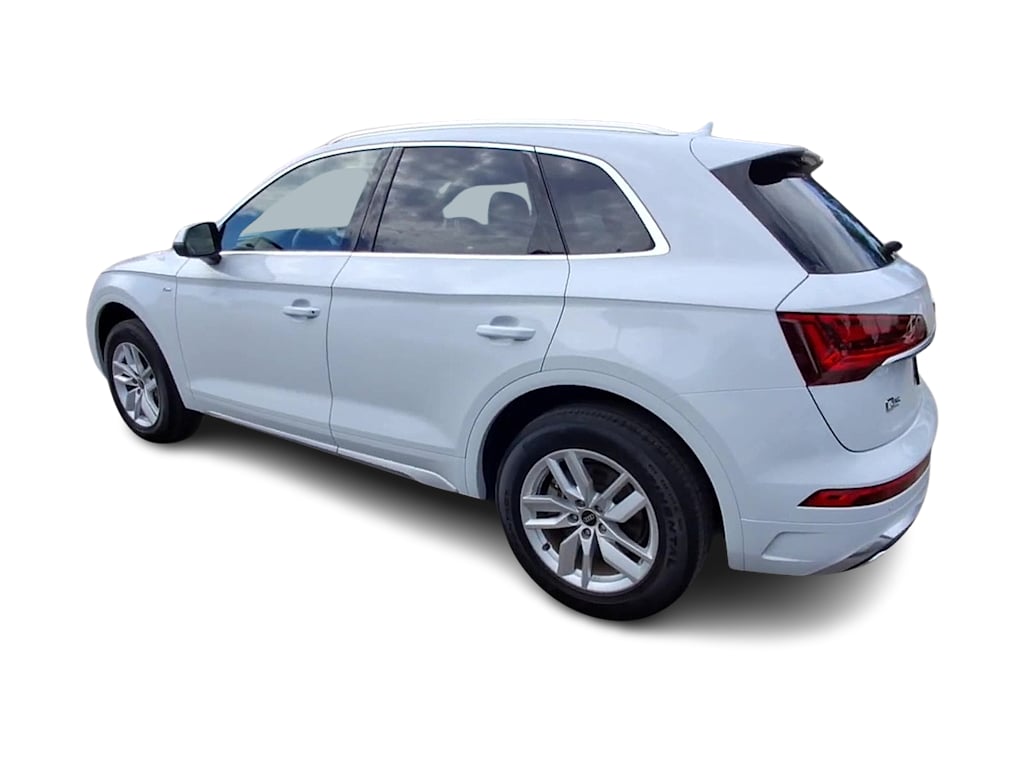 Thumbnail: 2023 Audi Q5 - 4