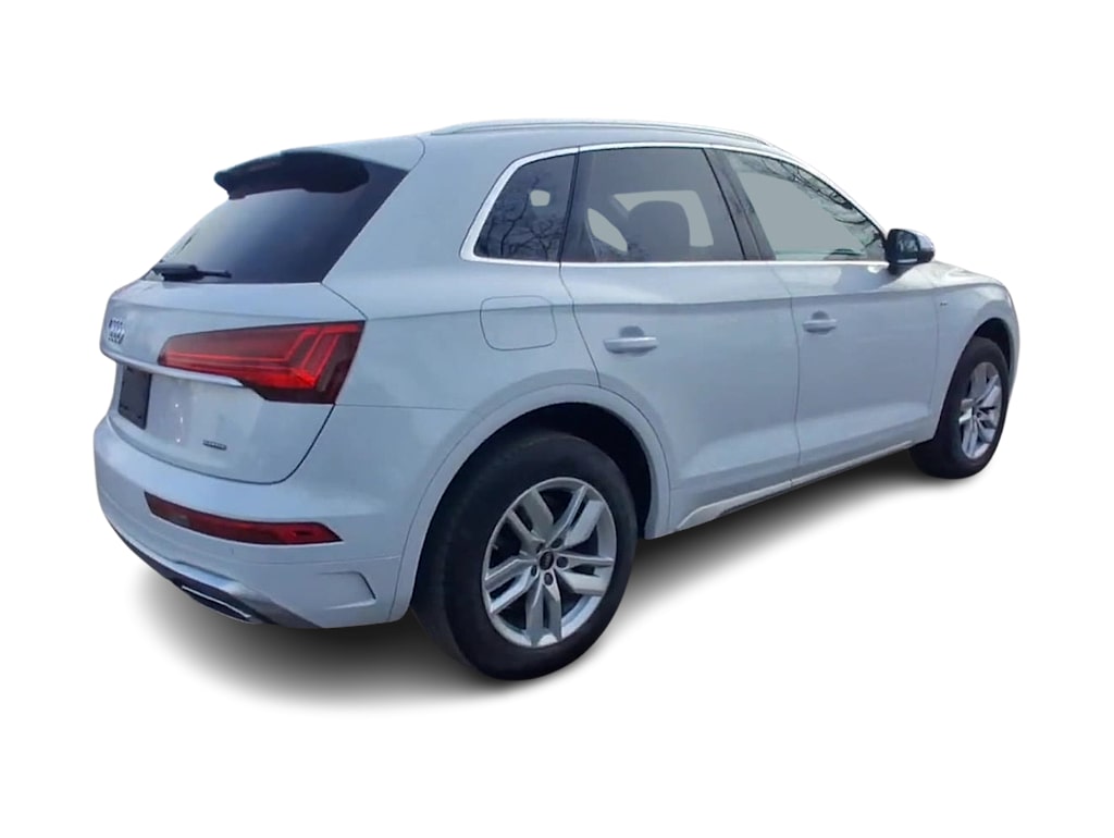 Thumbnail: 2022 Audi Q5 - 17