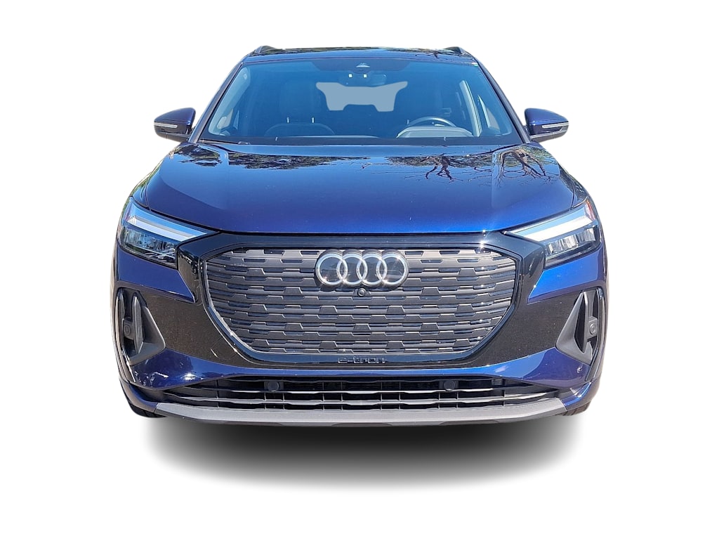 Thumbnail: 2023 Audi Q4 e-tron - 35
