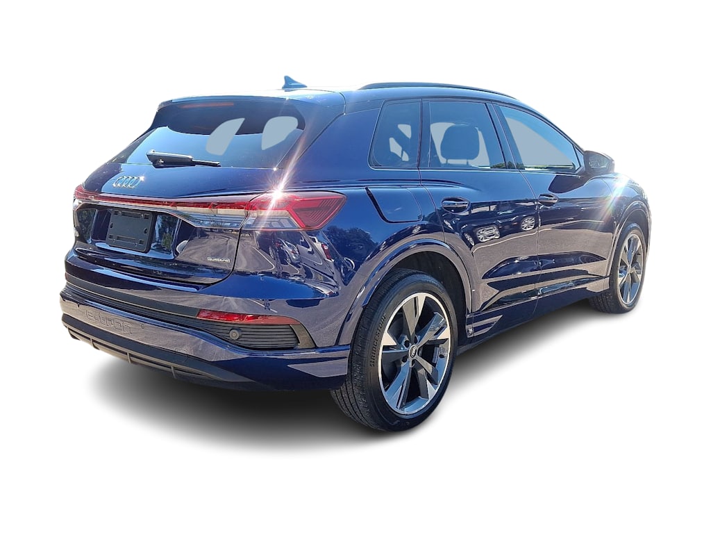 Thumbnail: 2023 Audi Q4 e-tron - 32