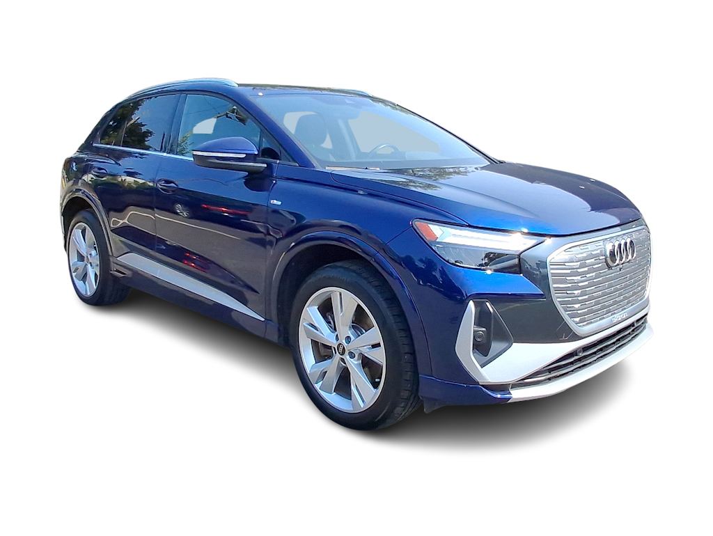 Thumbnail: 2023 Audi Q4 e-tron - 17