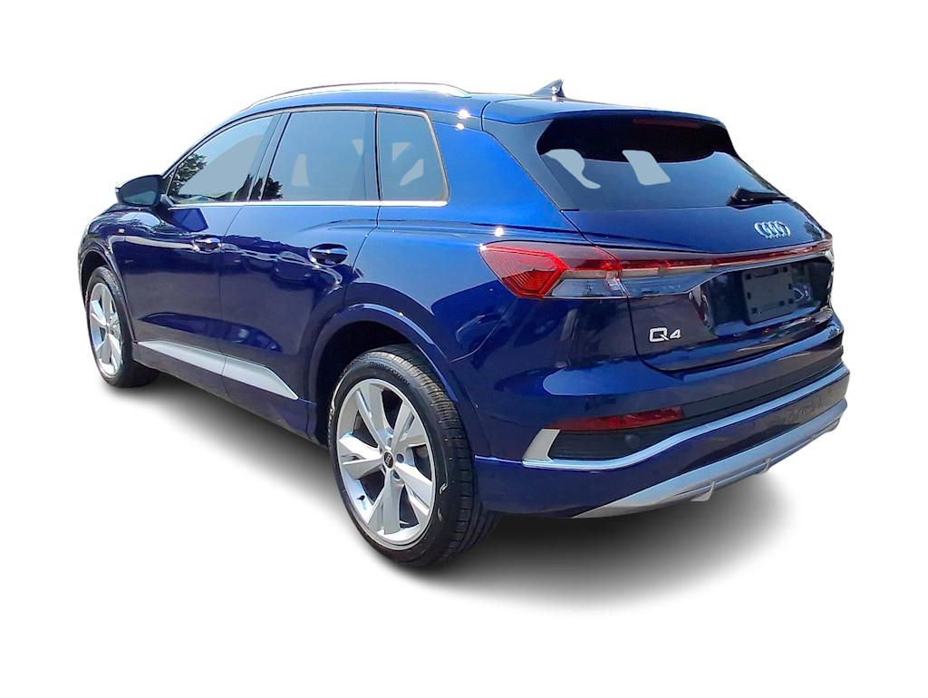 Thumbnail: 2023 Audi Q4 e-tron - 4