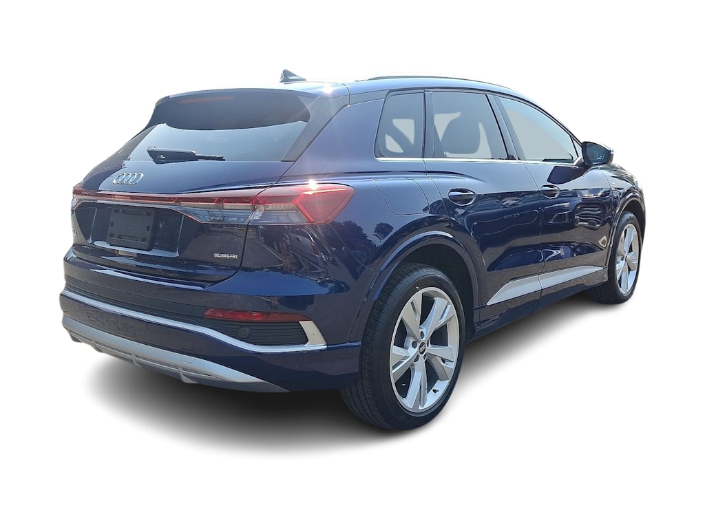 Thumbnail: 2023 Audi Q4 e-tron - 32