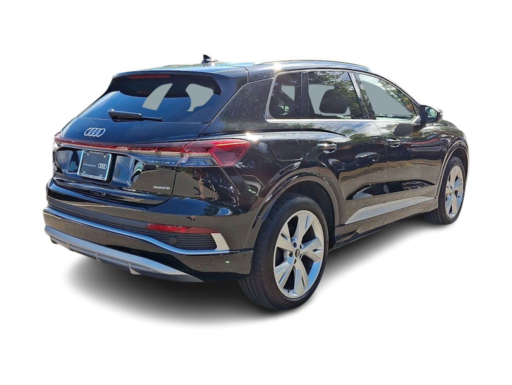 Thumbnail: 2023 Audi Q4 e-tron - 32