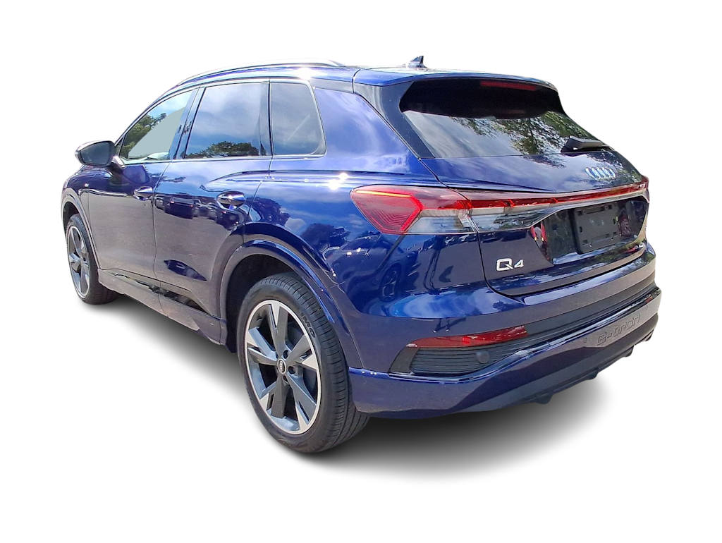 Thumbnail: 2023 Audi Q4 e-tron - 30
