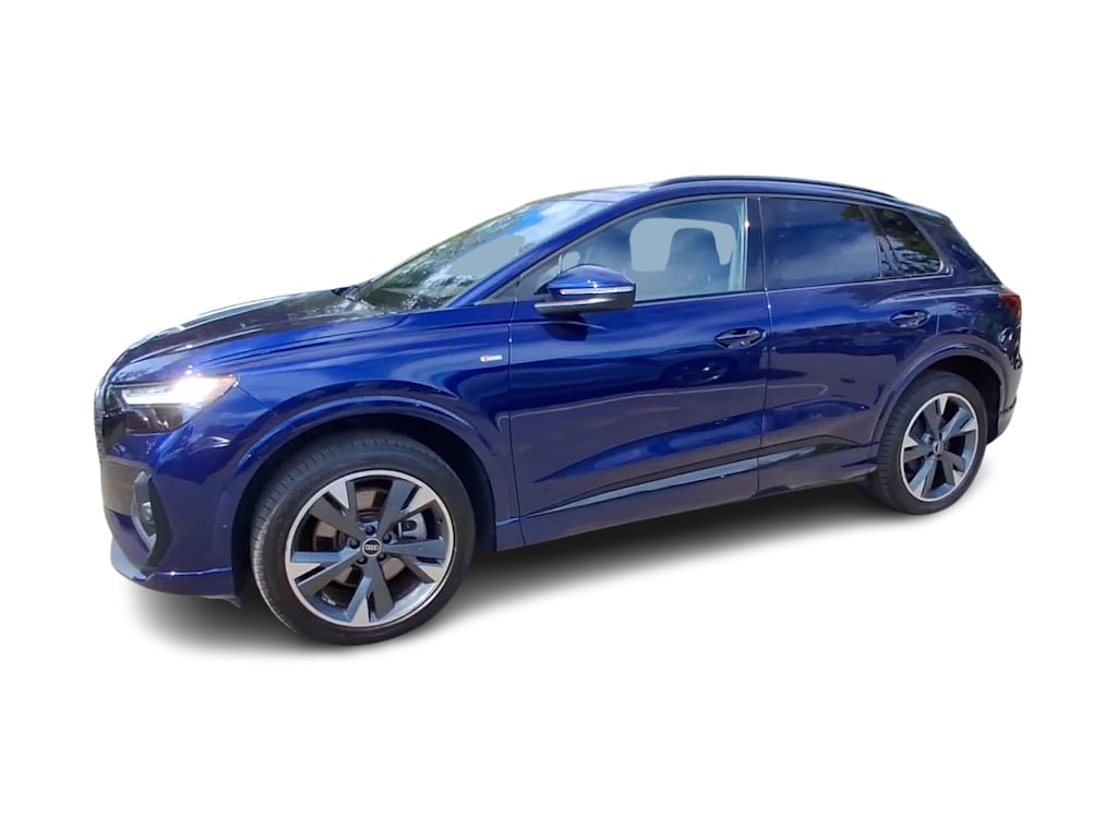 Thumbnail: 2023 Audi Q4 e-tron - 3