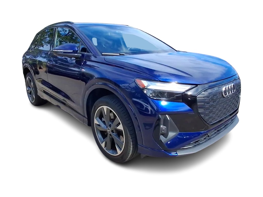 Thumbnail: 2023 Audi Q4 e-tron - 17