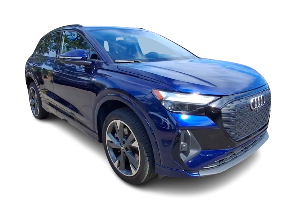 Thumbnail: 2023 Audi Q4 e-tron - 17
