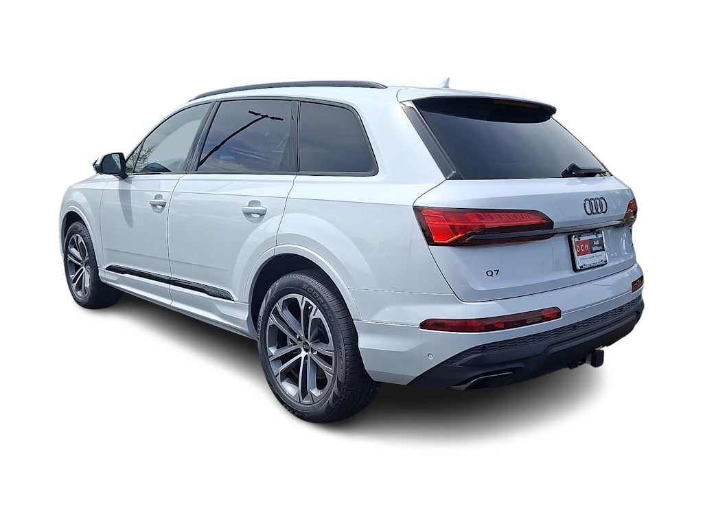 Thumbnail: 2026 Audi Q7 - 4
