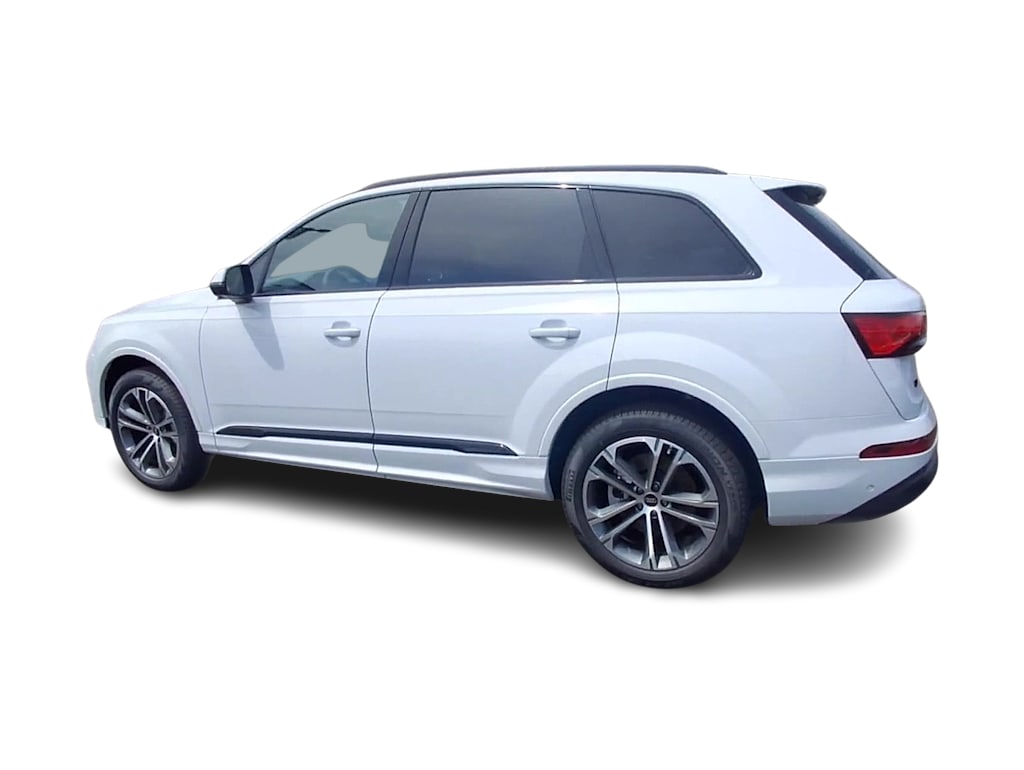 Thumbnail: 2026 Audi Q7 - 12