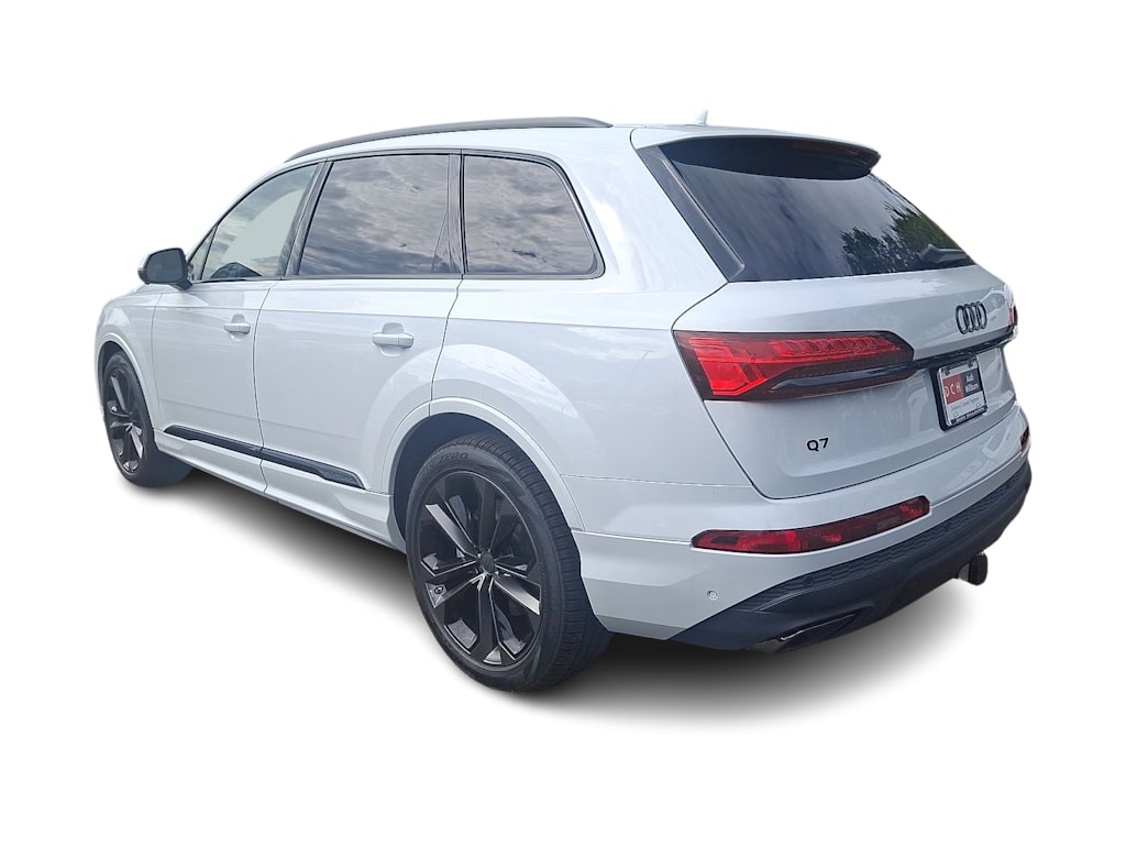 Thumbnail: 2026 Audi Q7 - 16