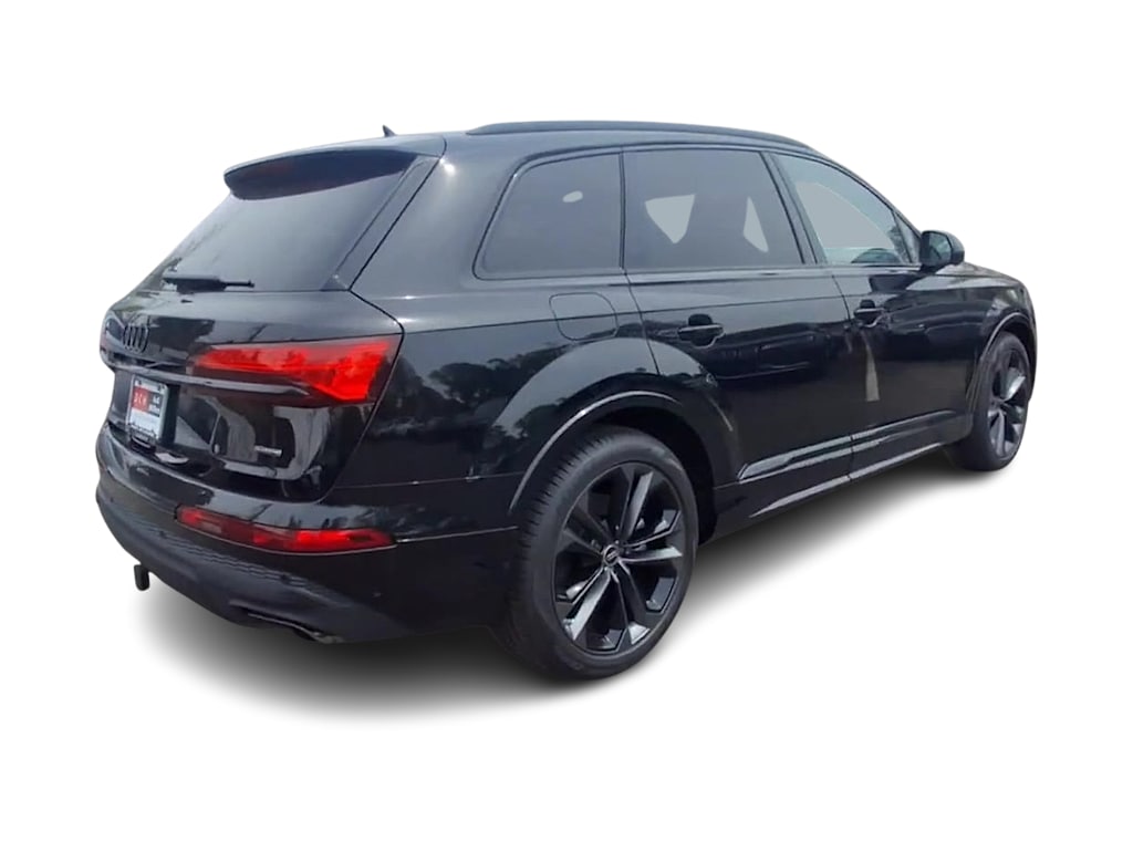 Thumbnail: 2026 Audi Q7 - 11