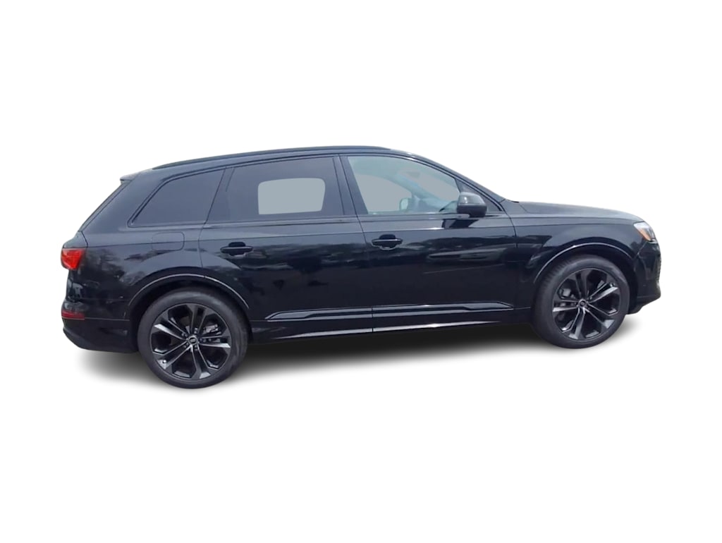 Thumbnail: 2026 Audi Q7 - 12