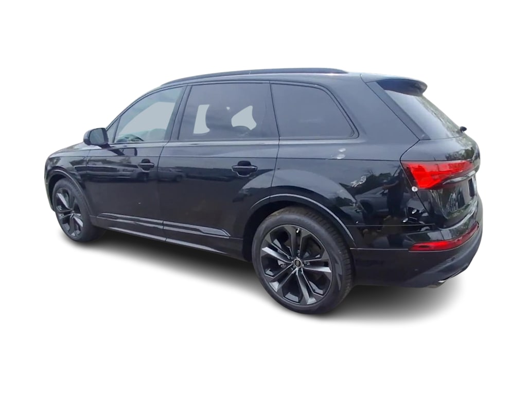 Thumbnail: 2026 Audi Q7 - 4