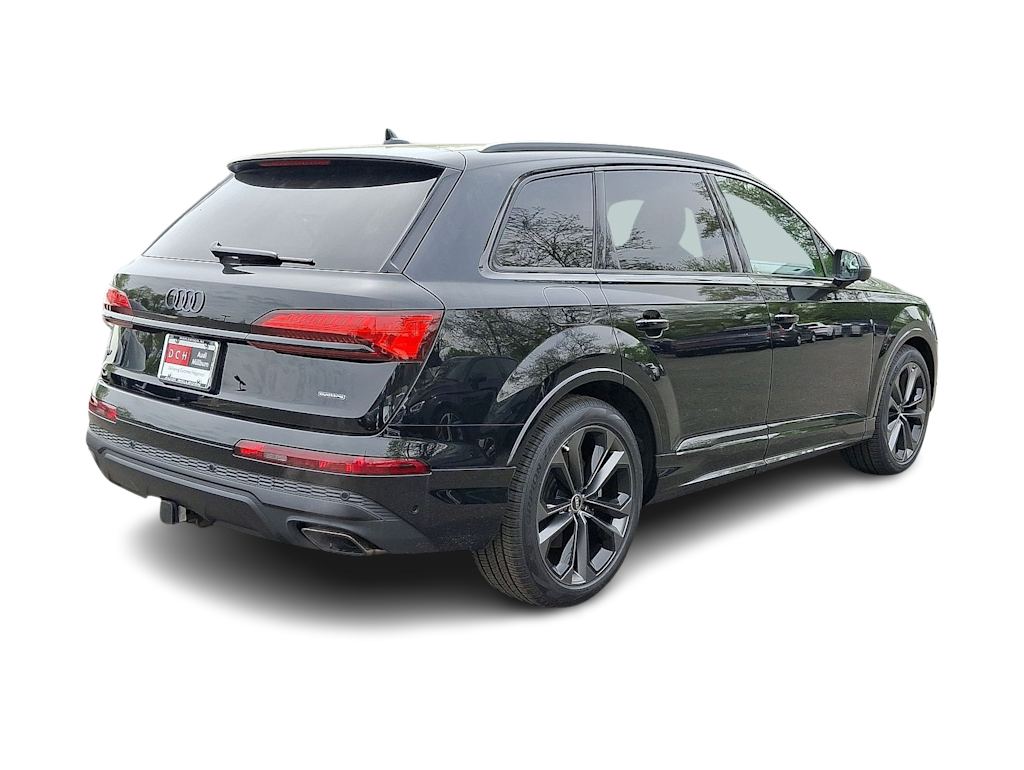 Thumbnail: 2026 Audi Q7 - 14