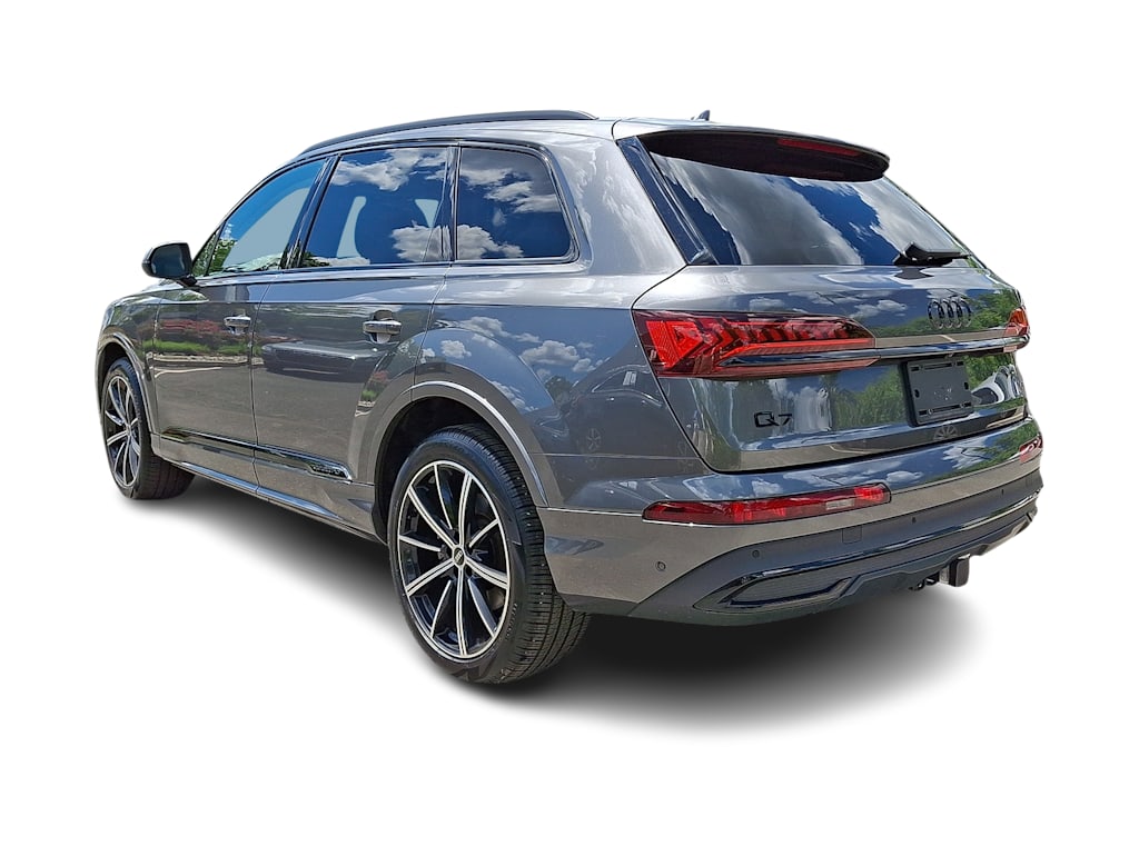Thumbnail: 2023 Audi Q7 - 4