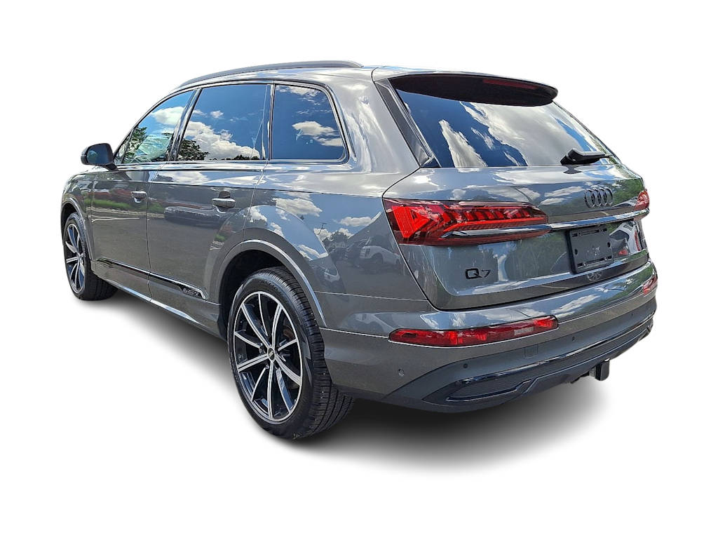 Thumbnail: 2023 Audi Q7 - 30