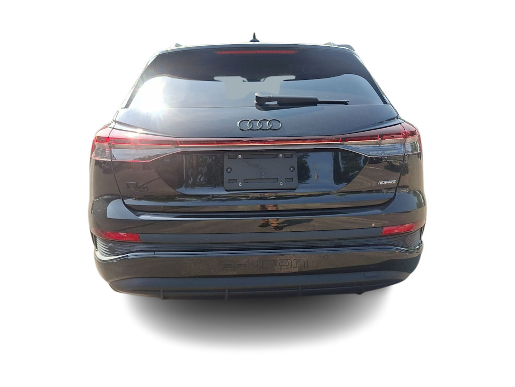 Thumbnail: 2023 Audi Q4 e-tron - 31