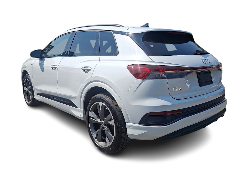 Thumbnail: 2023 Audi Q4 e-tron - 30