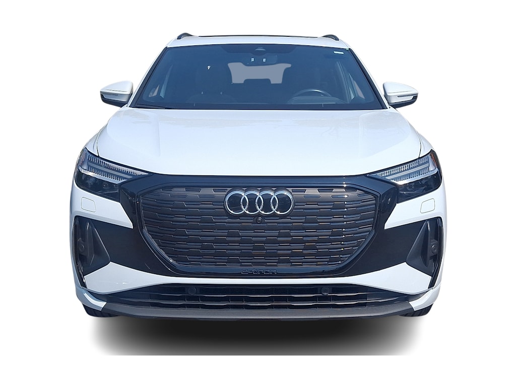 Thumbnail: 2023 Audi Q4 e-tron - 6