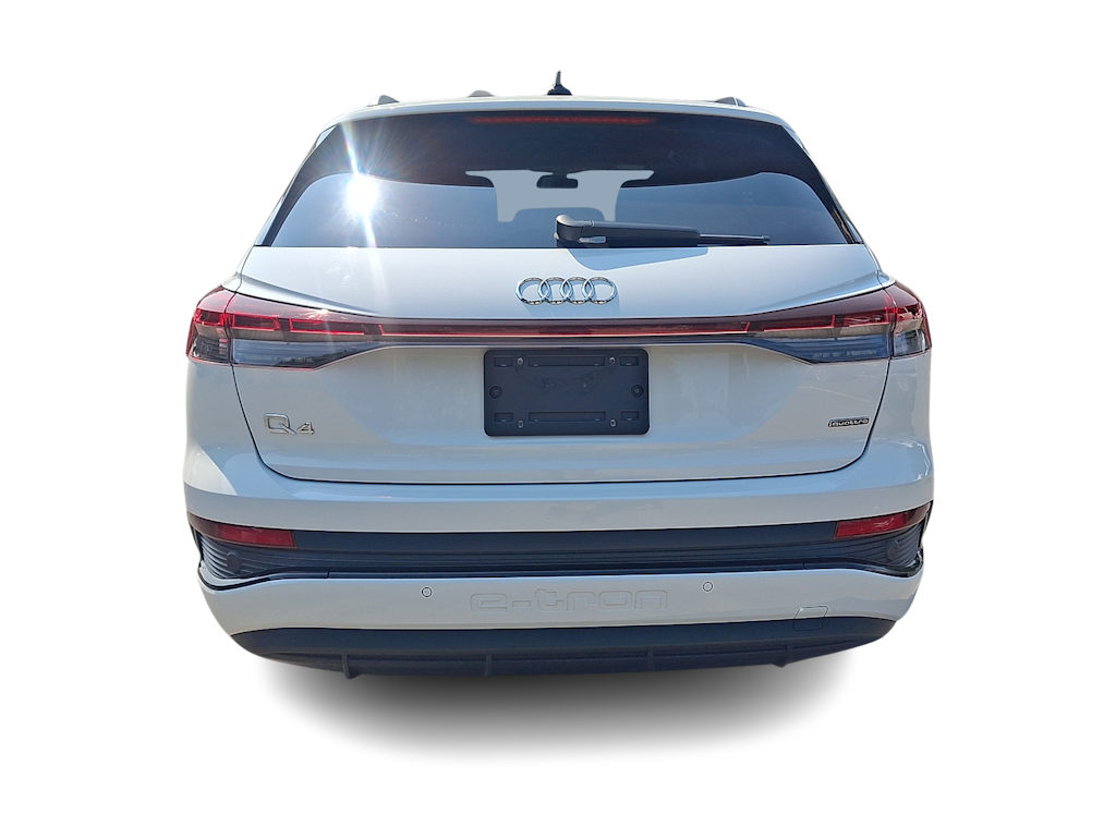 Thumbnail: 2023 Audi Q4 e-tron - 5
