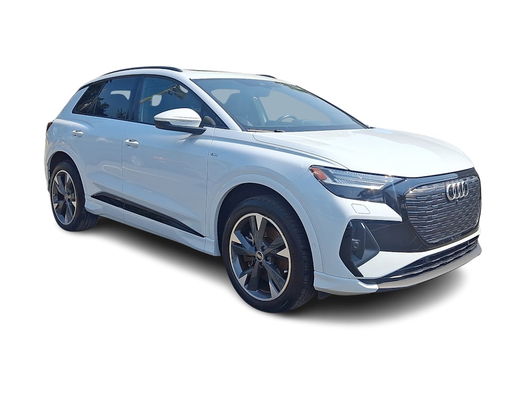 Thumbnail: 2023 Audi Q4 e-tron - 17