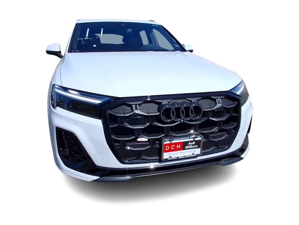 Thumbnail: 2026 Audi Q7 - 6