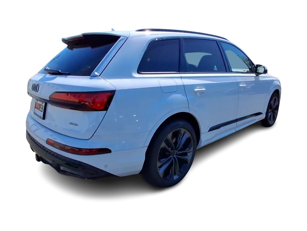 Thumbnail: 2026 Audi Q7 - 13