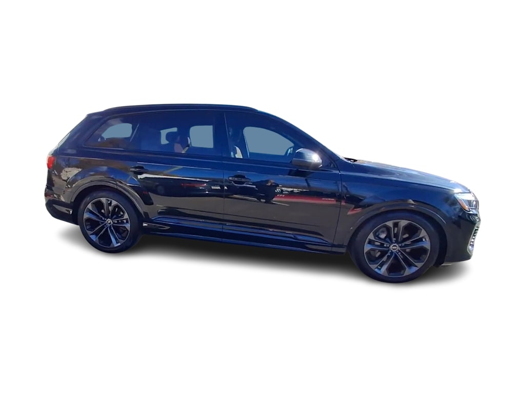 Thumbnail: 2025 Audi Q7 - 18