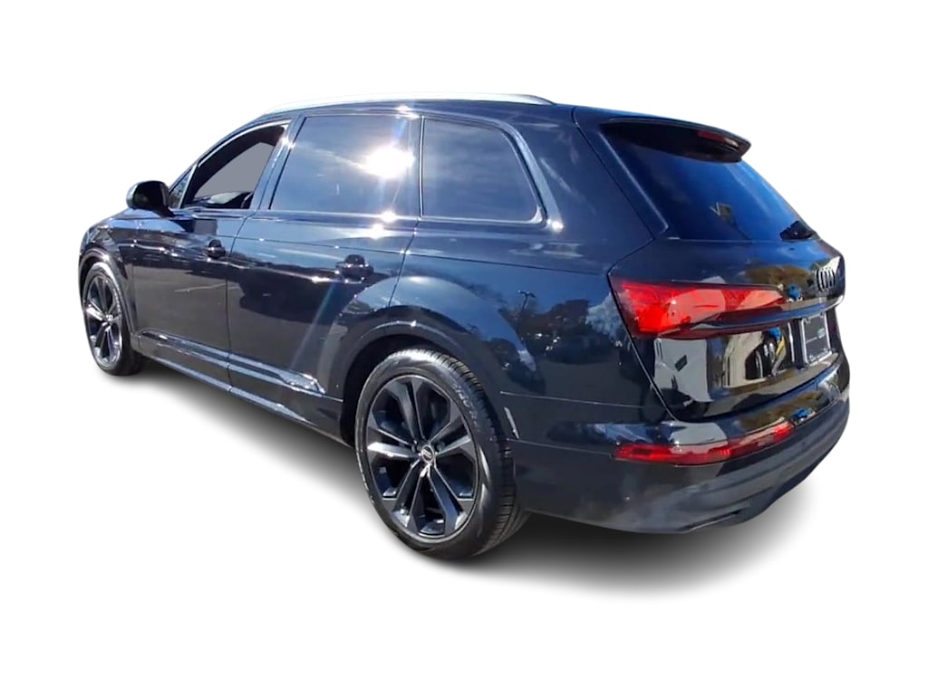 Thumbnail: 2025 Audi Q7 - 4