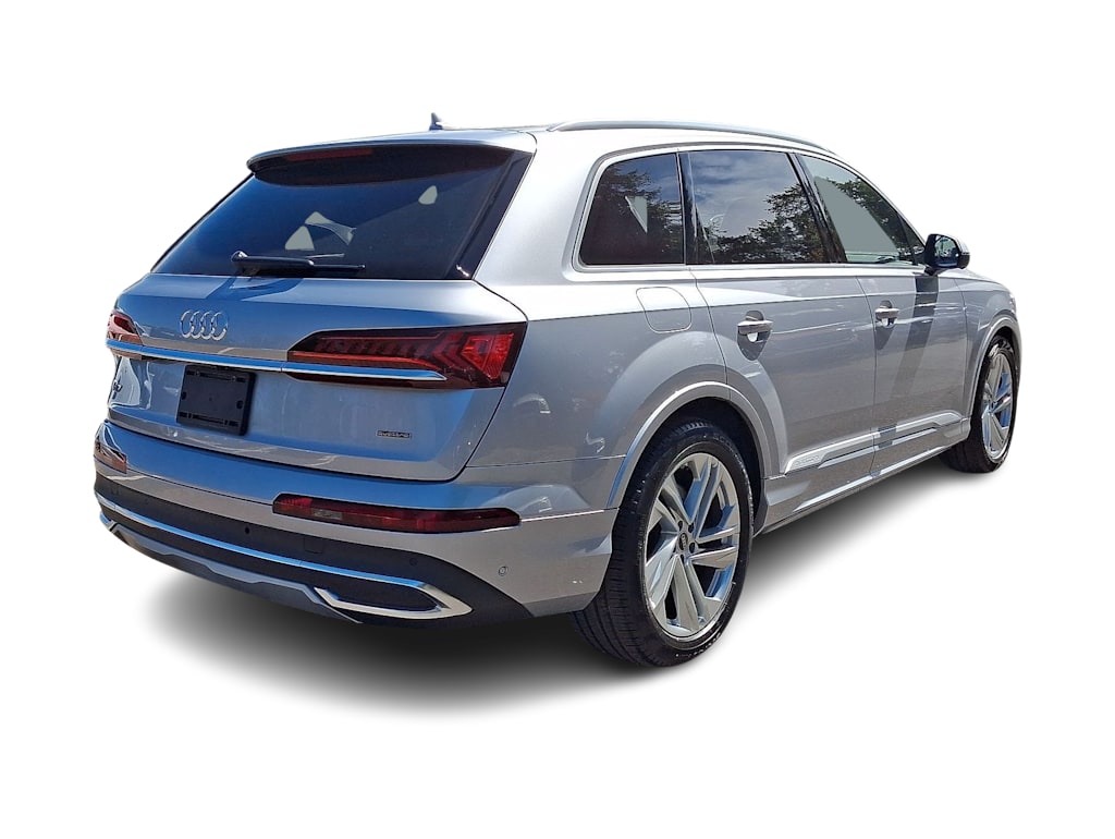 Thumbnail: 2022 Audi Q7 - 32