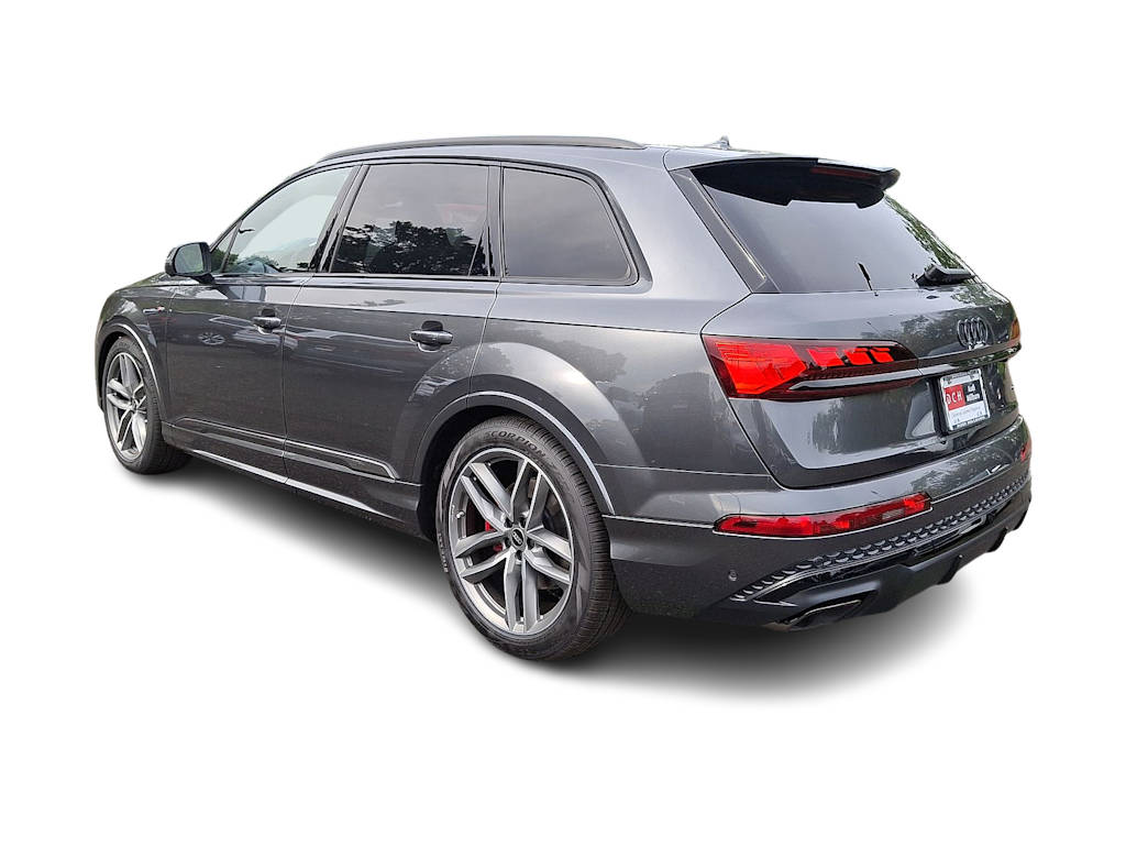 Thumbnail: 2026 Audi Q7 - 16