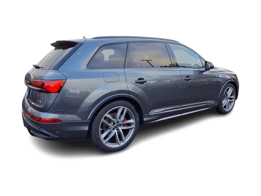 Thumbnail: 2026 Audi Q7 - 13
