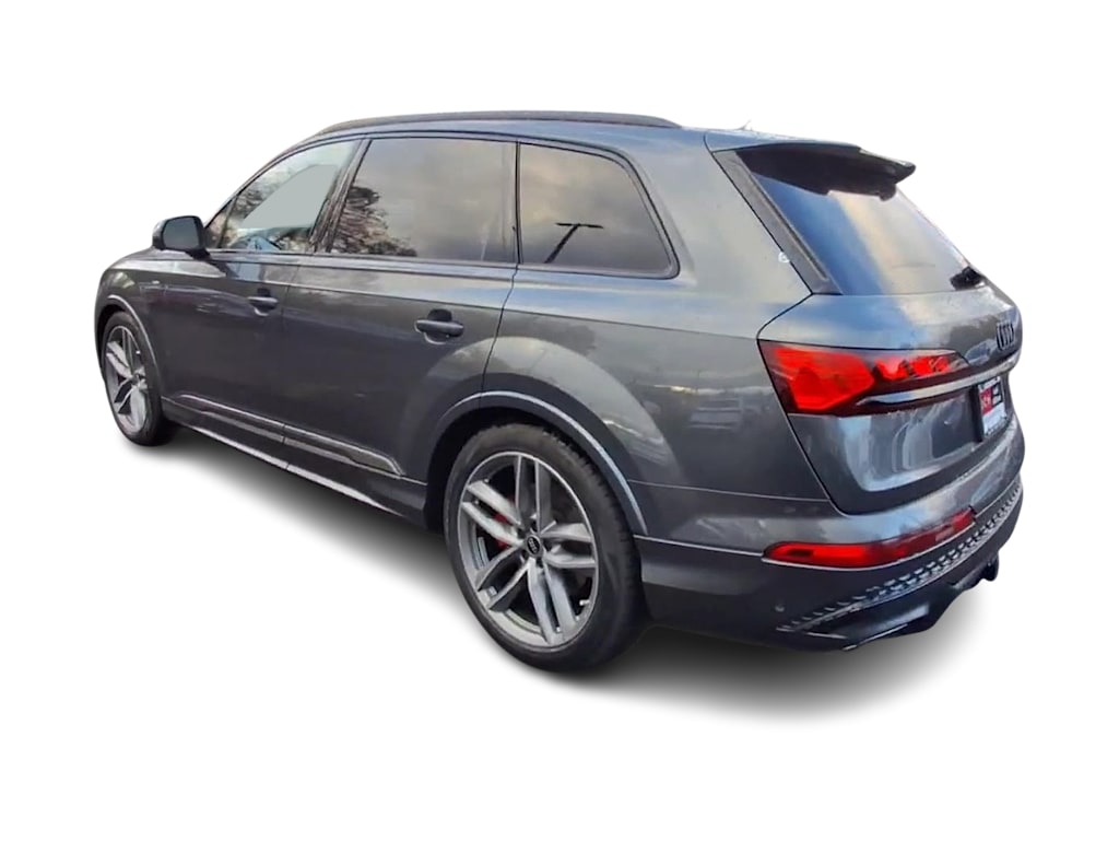 Thumbnail: 2026 Audi Q7 - 4
