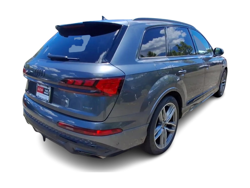 Thumbnail: 2026 Audi Q7 - 14