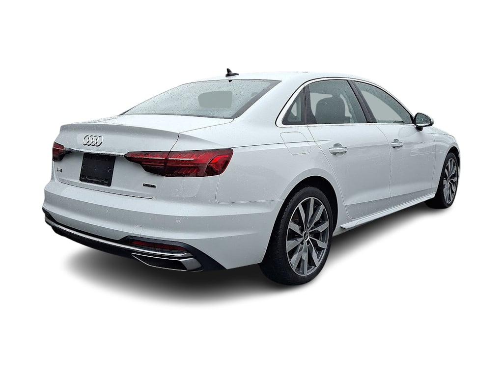 Thumbnail: 2022 Audi A4 - 32