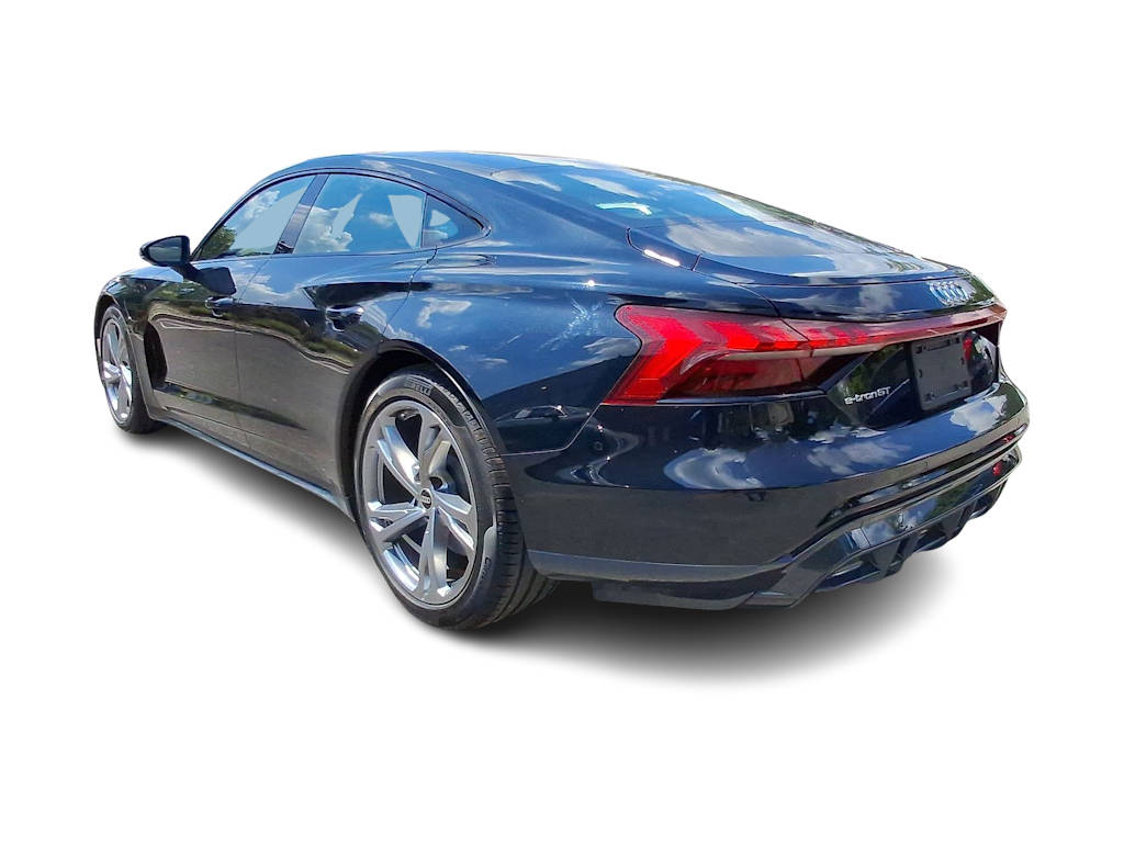 Thumbnail: 2022 Audi e-tron GT - 4