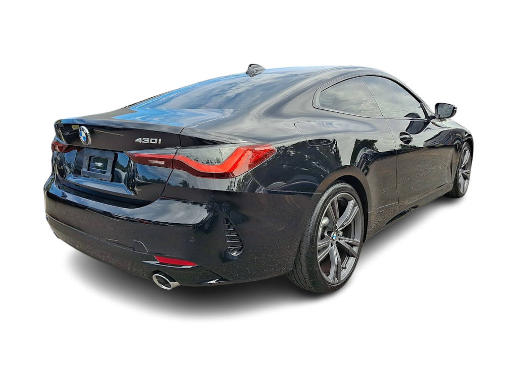 Thumbnail: 2021 BMW 4 Series - 32
