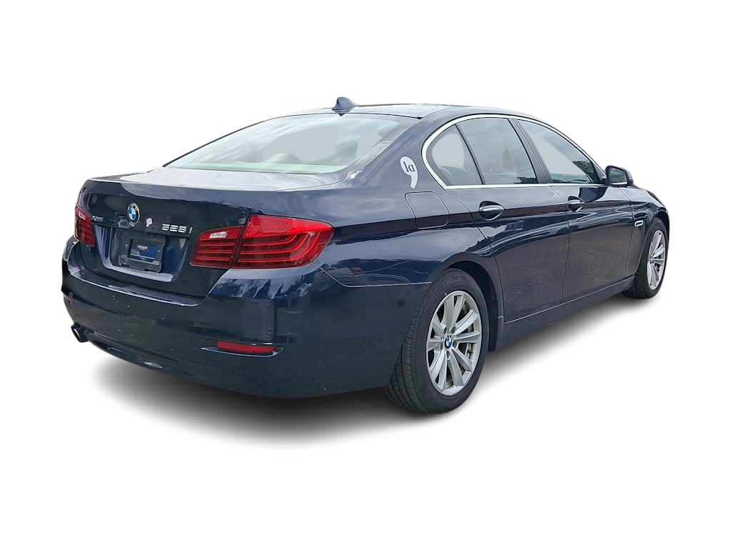 Thumbnail: 2015 BMW 5 Series - 19
