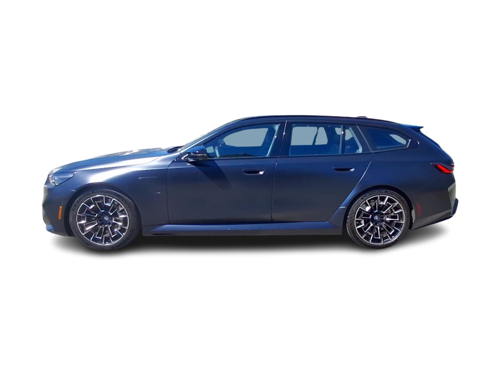 Thumbnail: 2026 BMW M5 - 17